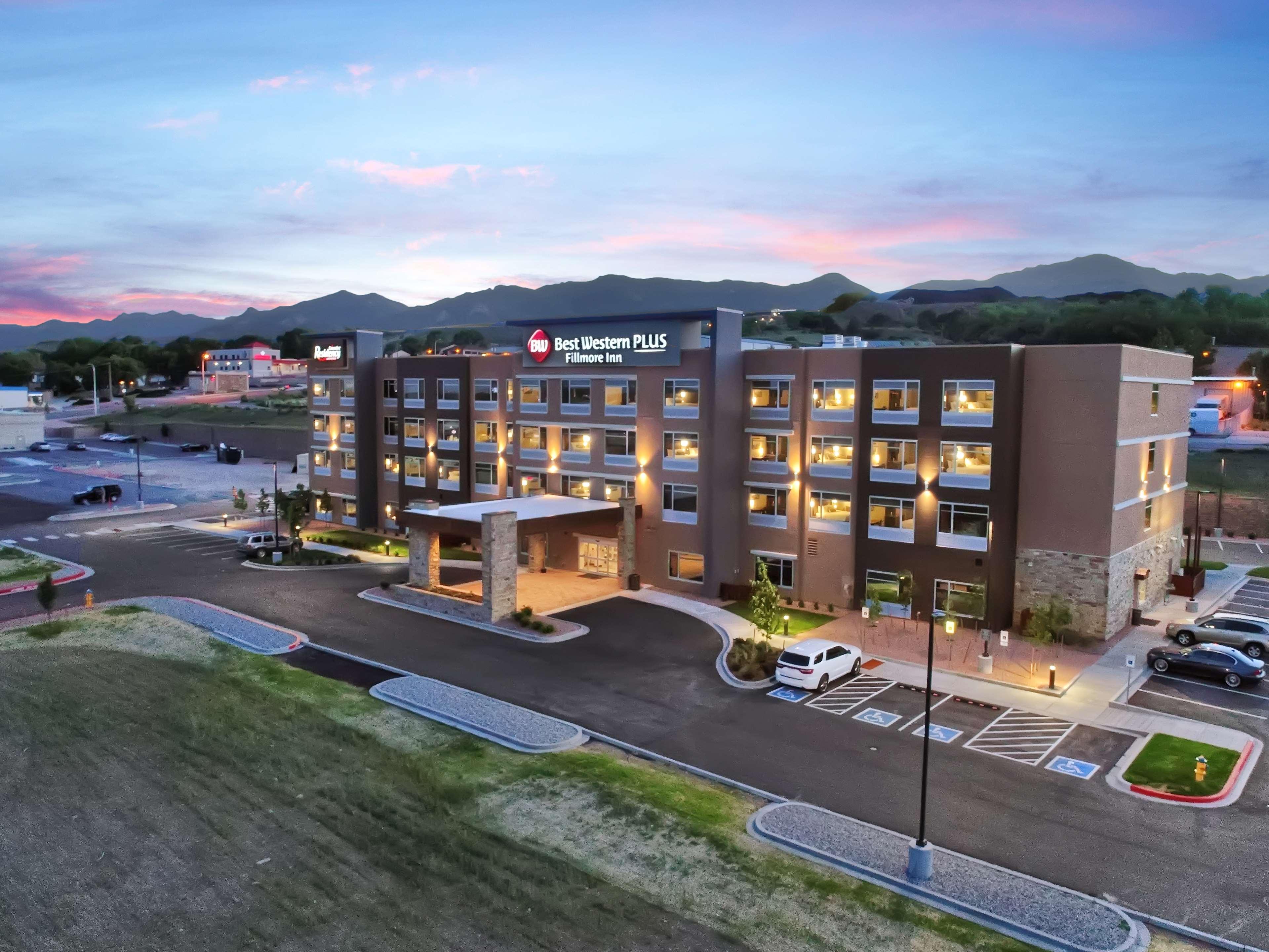 Best Western Plus Orange County Vidor Extérieur photo